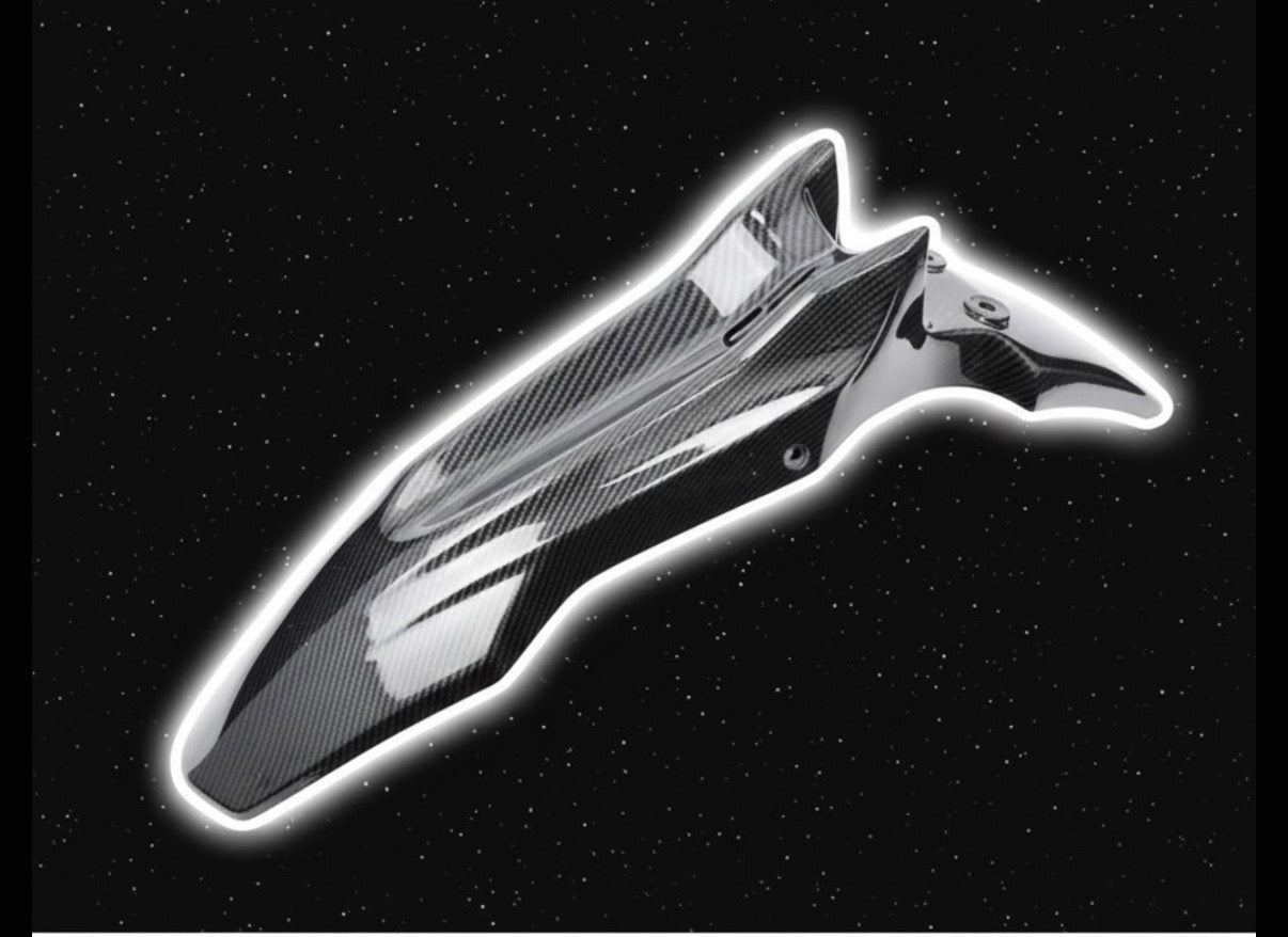 Ultra Bee Carbon Fiber Style Front Fender