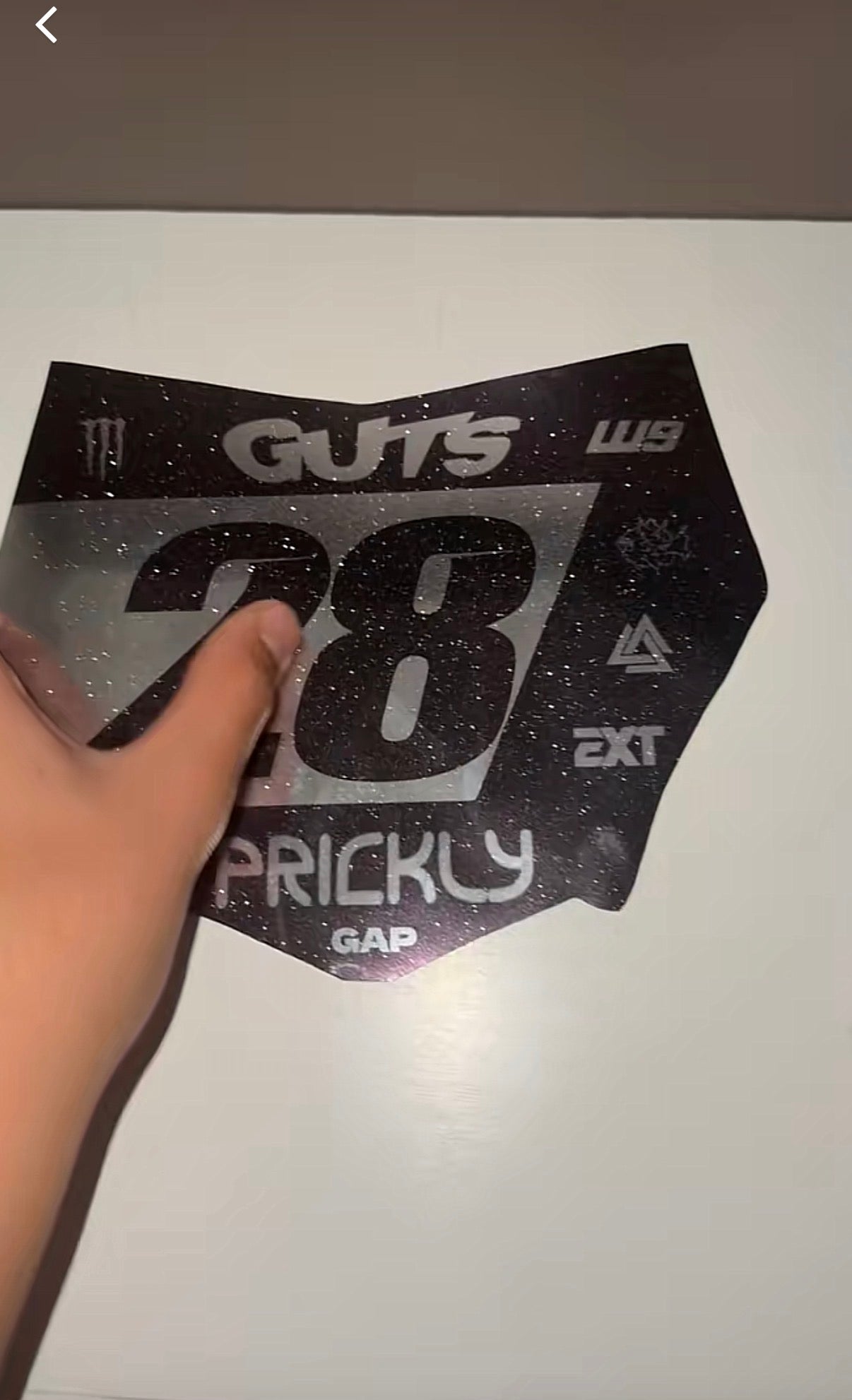 Bundle learn to make decals comes with all digital. Website,templates,size,learn how edit them, learn how print, know all the supplies